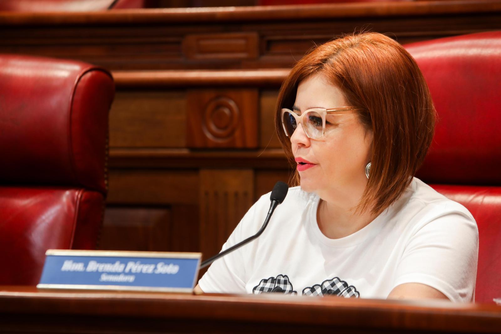 Imagen de Instalan nuevos semáforos en la PR-137, intersección de acceso a Barahona en Morovis