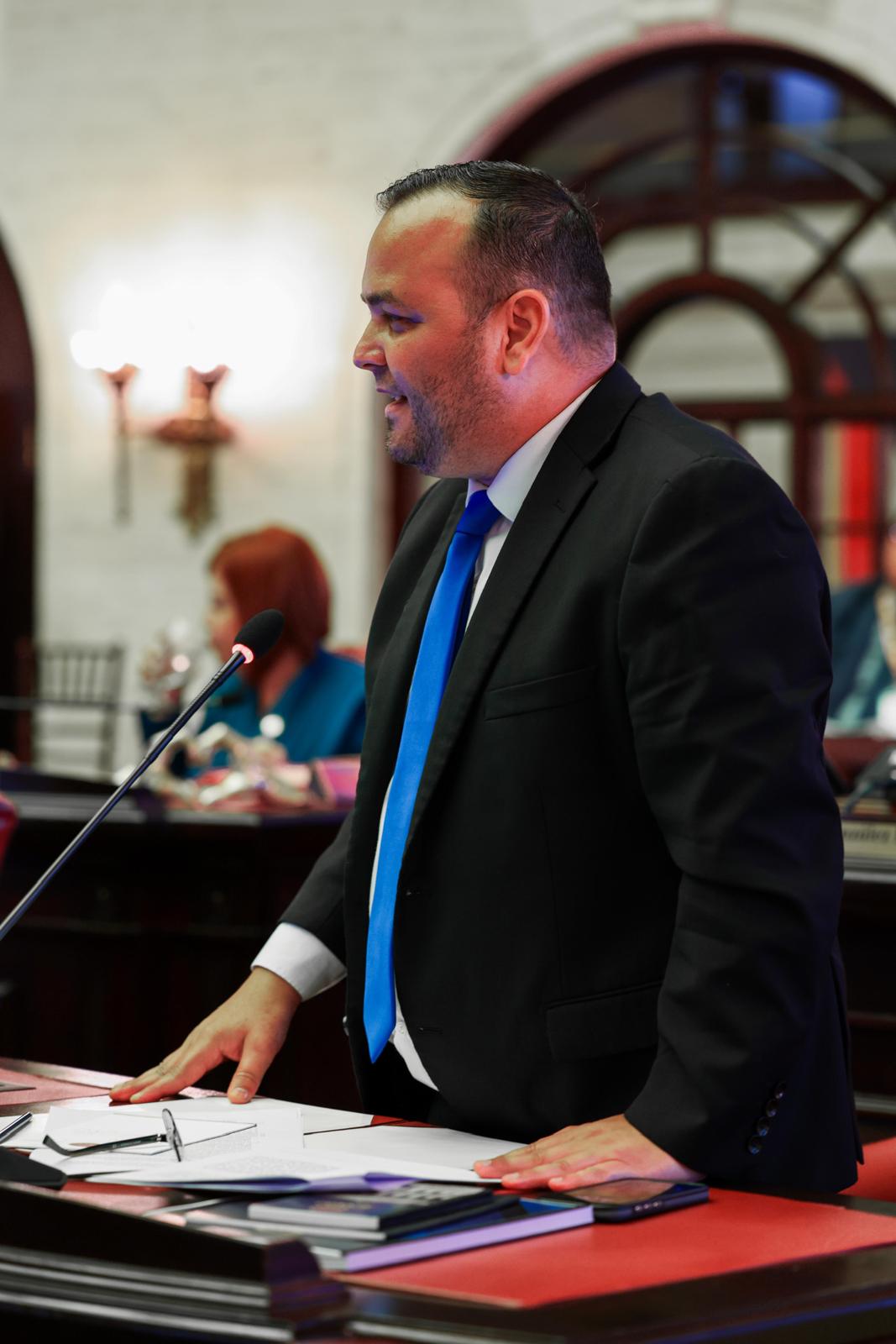 Imagen de Senador presenta medida para crear la UPR Técnica