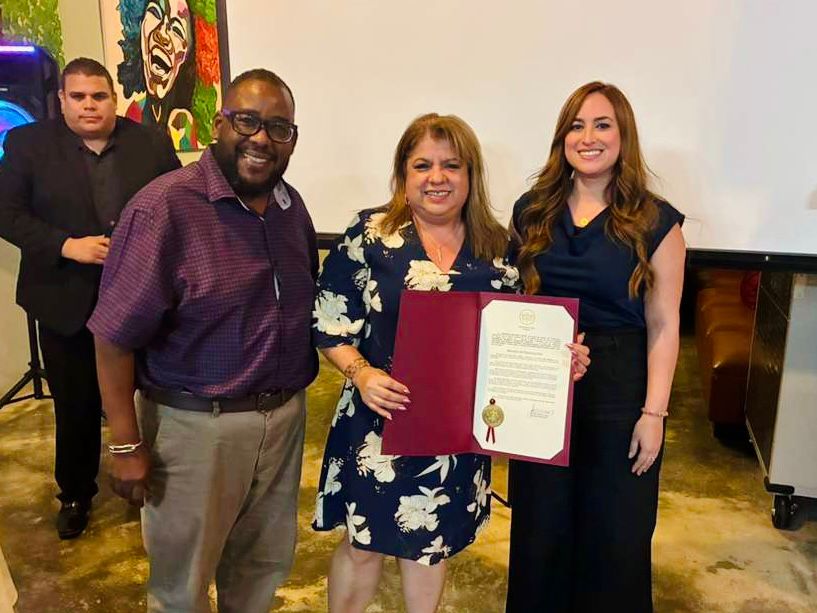 Imagen de Senadora Jamie Barlucea participa en foro empresarial de Sabana Grande y refuerza el compromiso con el desarrollo economico del sur 
