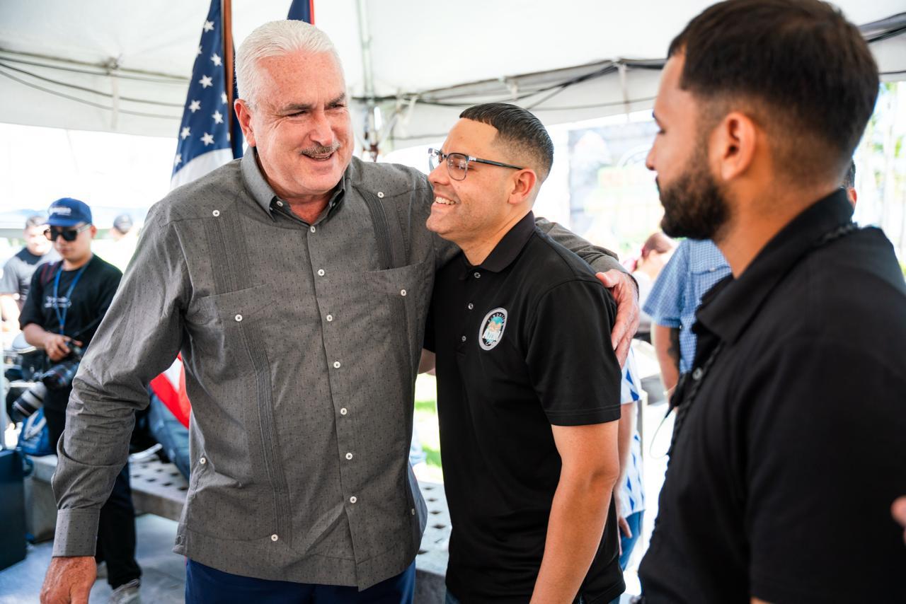 Imagen de Senado celebra actividad “Un Abrazo de Acción de Gracias” para apoyar a personas vulnerables y en situación de necesidad