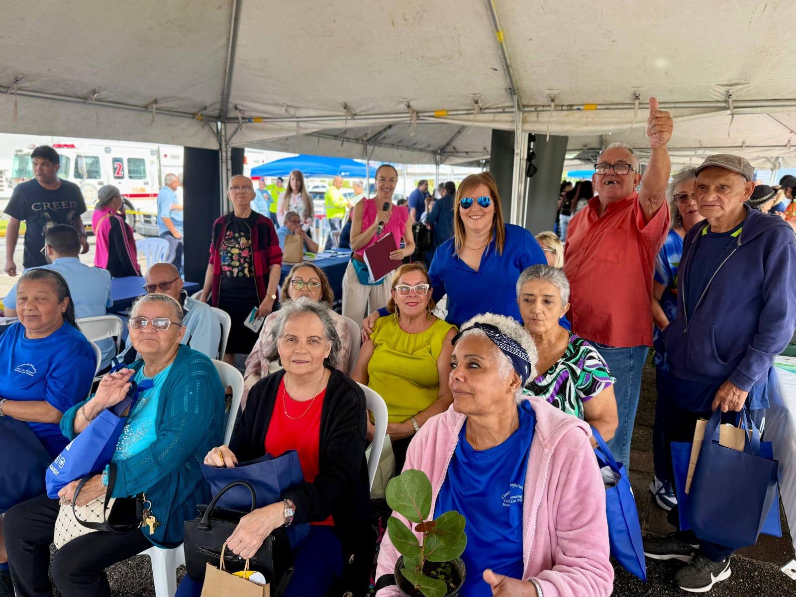 Imagen de  Senadora Wandy Soto Tolentino celebra exitosa feria de servicios gubernamentales en Las Piedras