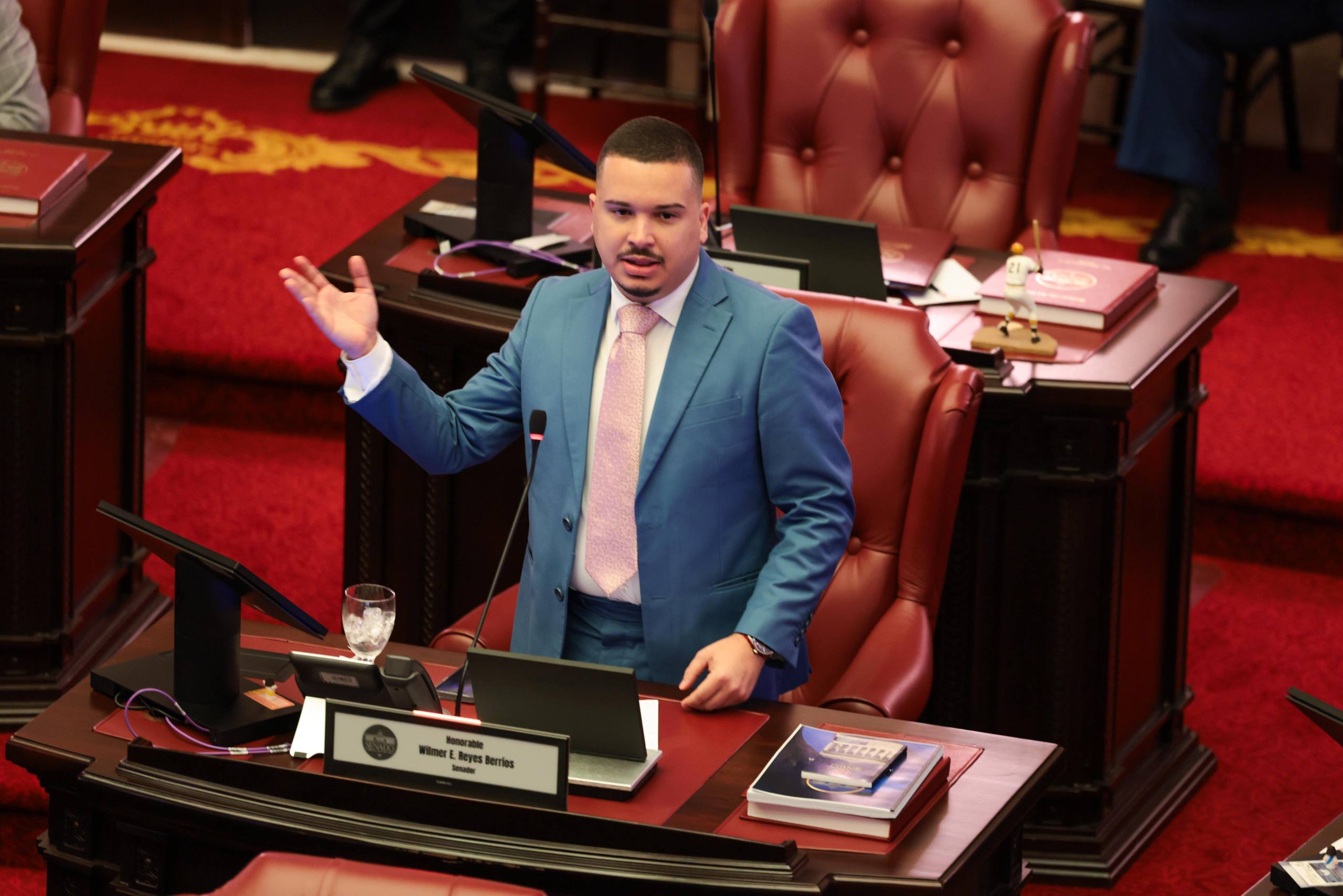 Imagen de Senador Wilmer Reyes Berríos impulsa legislación para fortalecer la ciberseguridad del gobierno y crear registro de reincidentes por violencia doméstica