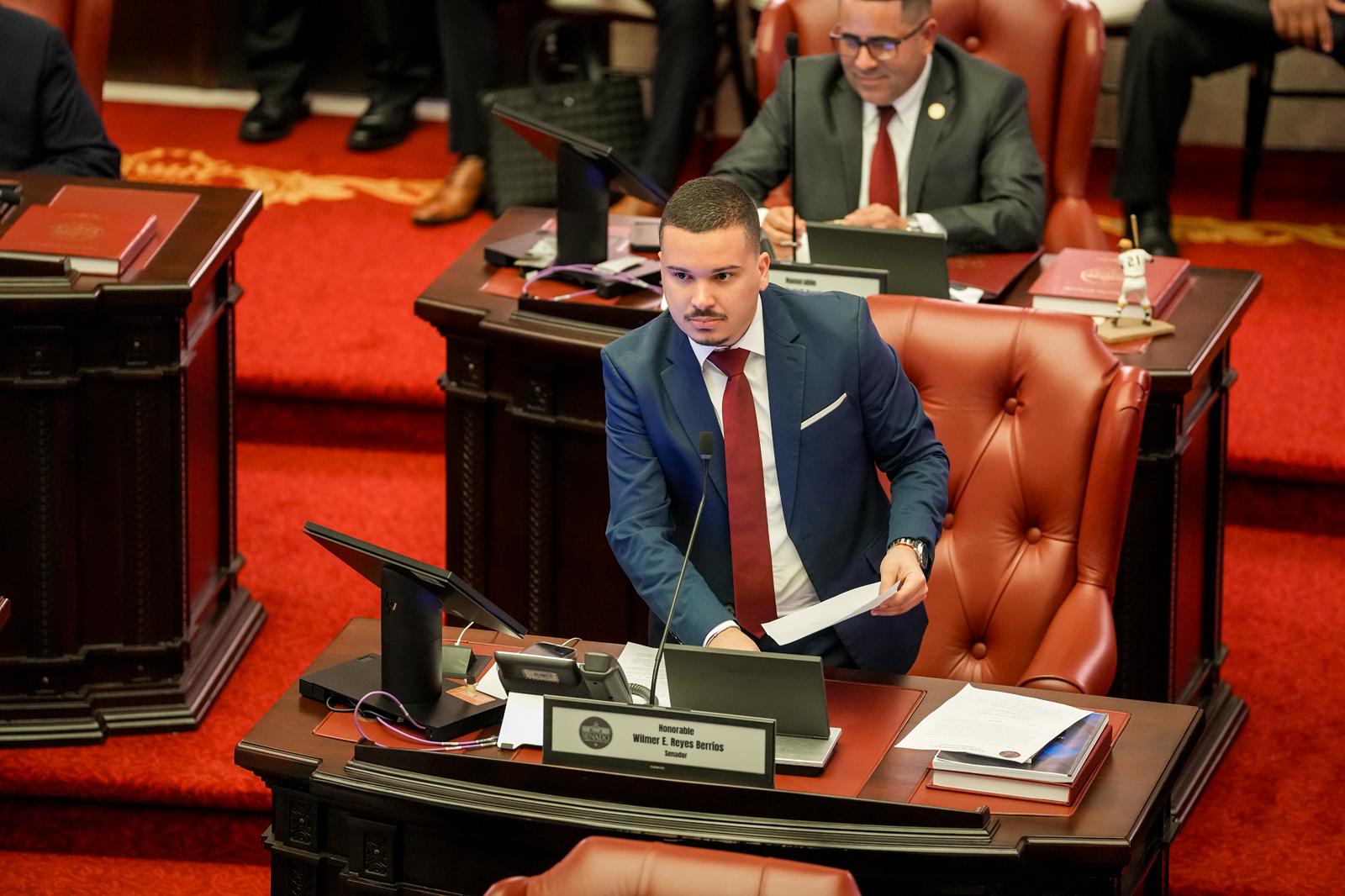 foto de Senador Wilmer Reyes Berríos propone investigación legislativa sobre el arbitrio al petróleo conocido como “crudita”
