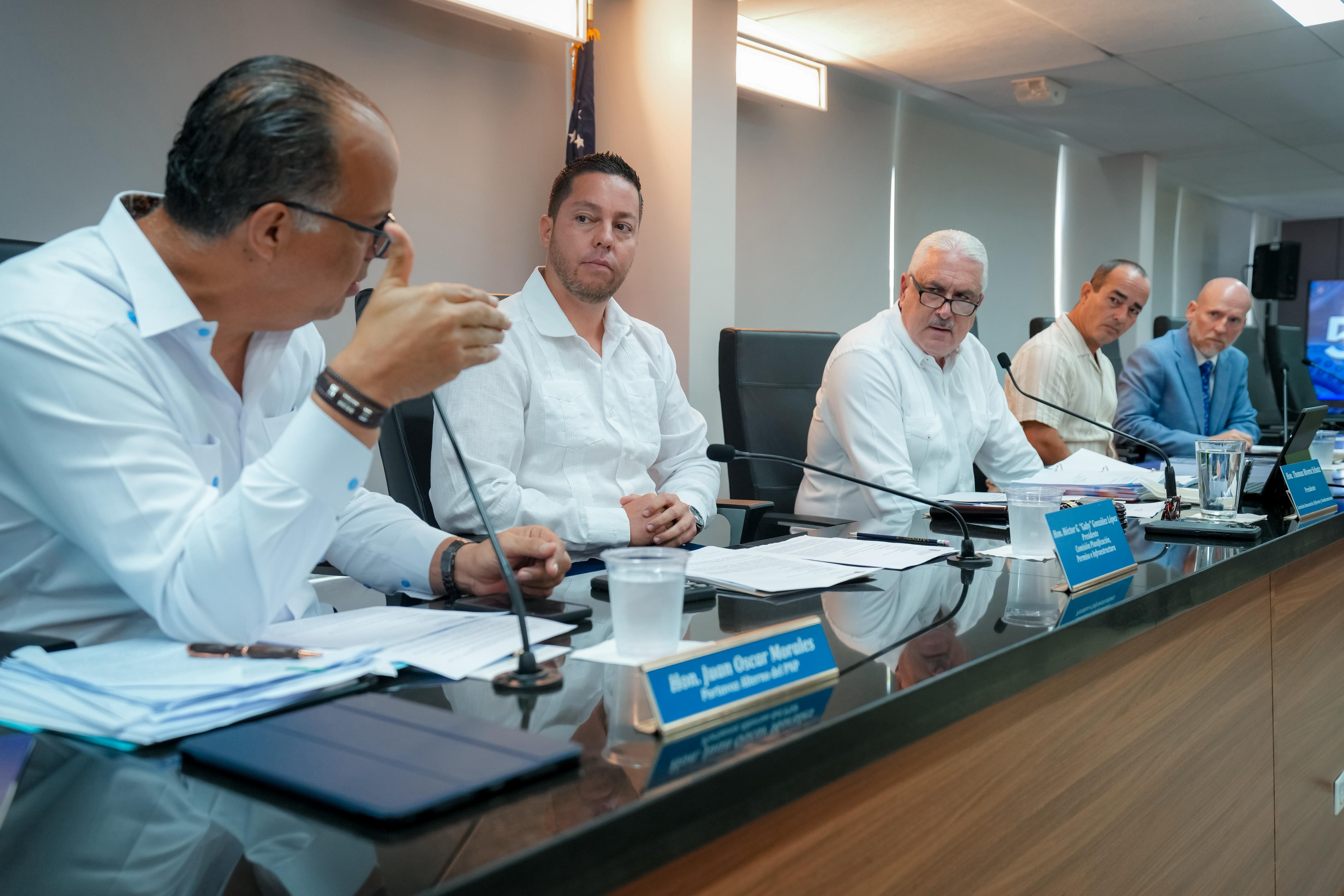 Imagen de Avanza en el Senado análisis legislativo sobre transformación del sistema de permisos