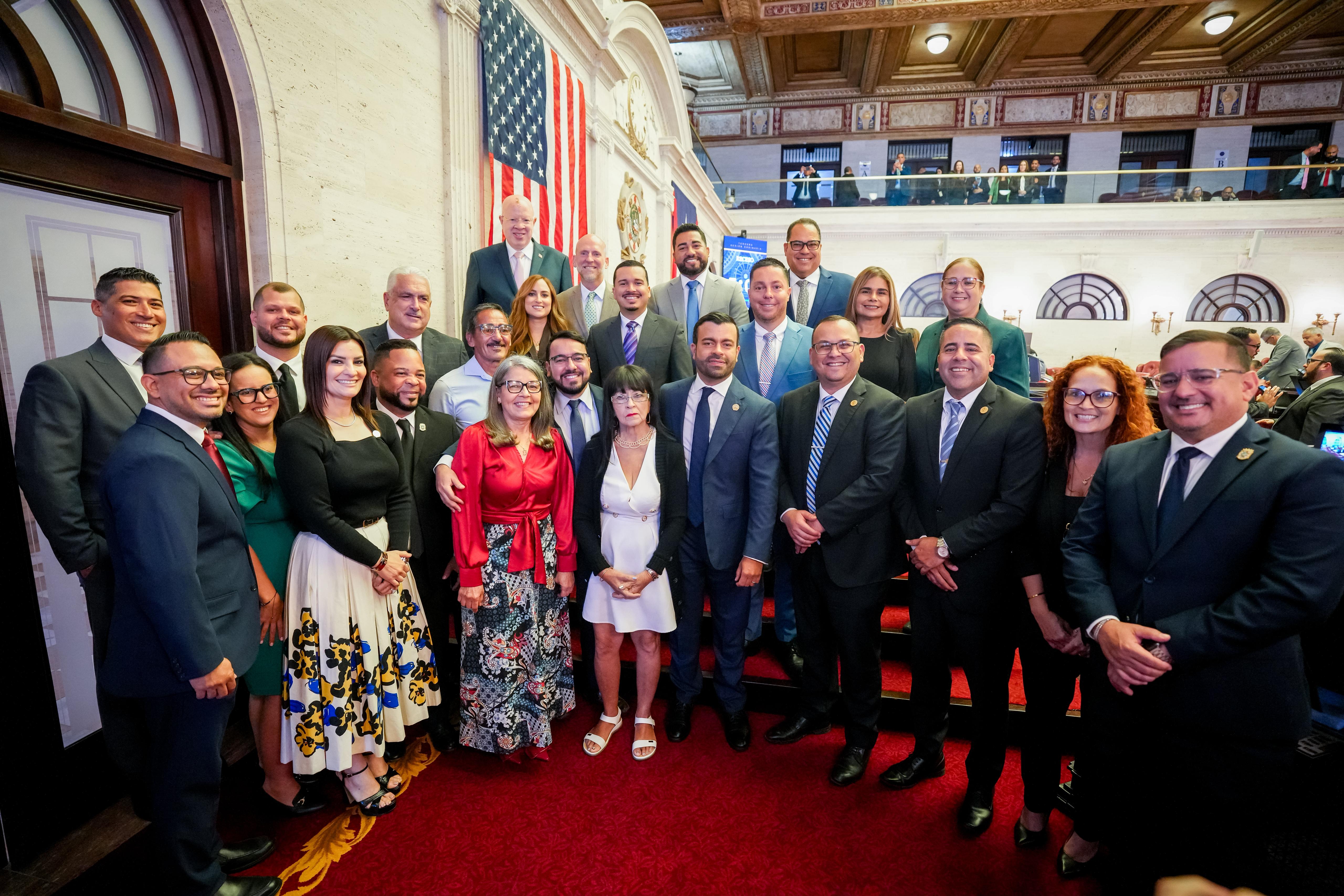 foto de Senado aprueba medidas de Rivera Schatz para mejorar servicios de salud y proteger derechos laborales