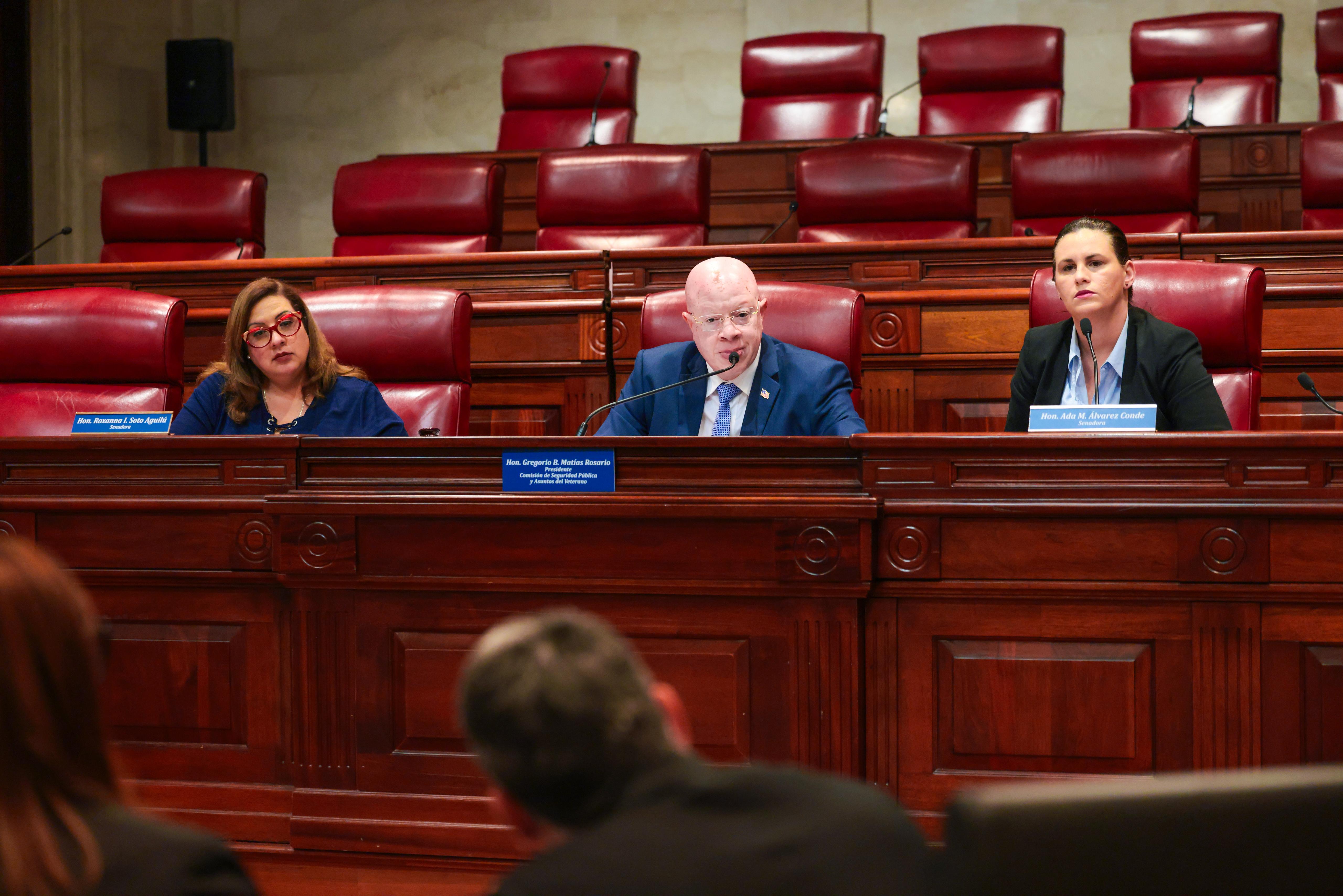 foto de Comisión senatorial fiscaliza implementación de aumento salarial y pago retroactivo a vigilantes del DRNA