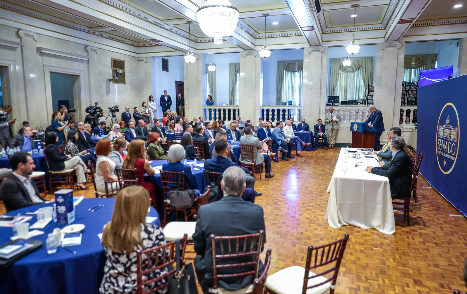 Imagen de  Senado presenta legislación para ampliar acceso a vivienda asequible durante cumbre multisectorial