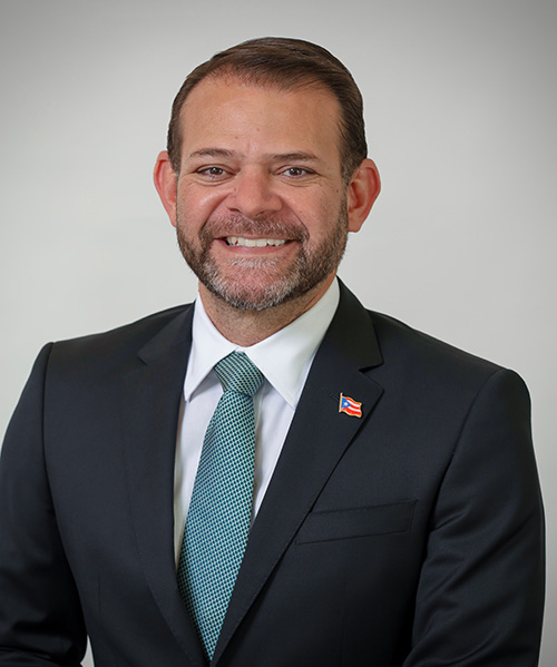 foto de Hon. Adrián González Costa